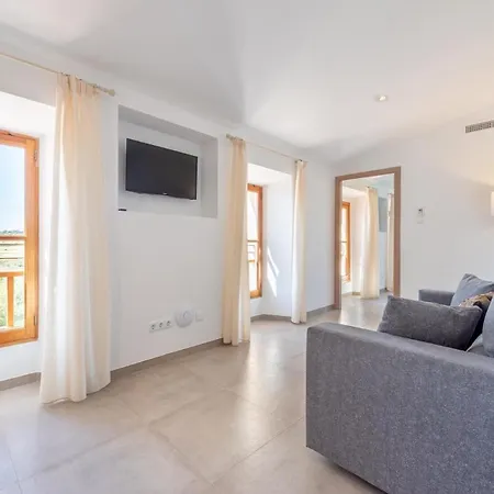 Mit Privatpool Fuer 10 Personen Ca 284 Qm In San Lorenzo De Cardessar, Mallorca Suedostkueste Von Mallorca 別荘