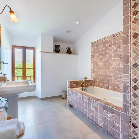 Mit Privatpool Fuer 10 Personen Ca 284 Qm In San Lorenzo De Cardessar, Mallorca Suedostkueste Von Mallorca 別荘 *