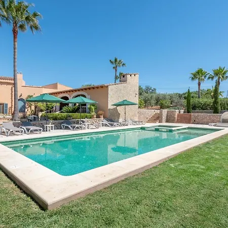 別荘 Mit Privatpool Fuer 10 Personen Ca 284 Qm In San Lorenzo De Cardessar, Mallorca Suedostkueste Von Mallorca *